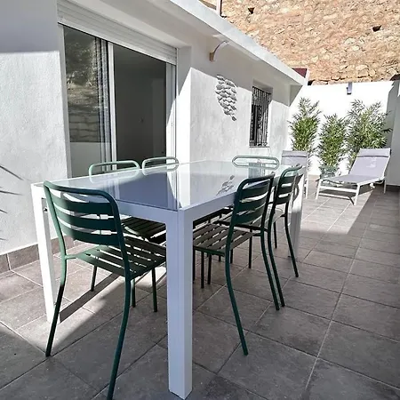 Casa Kiana Gam * Alicante
